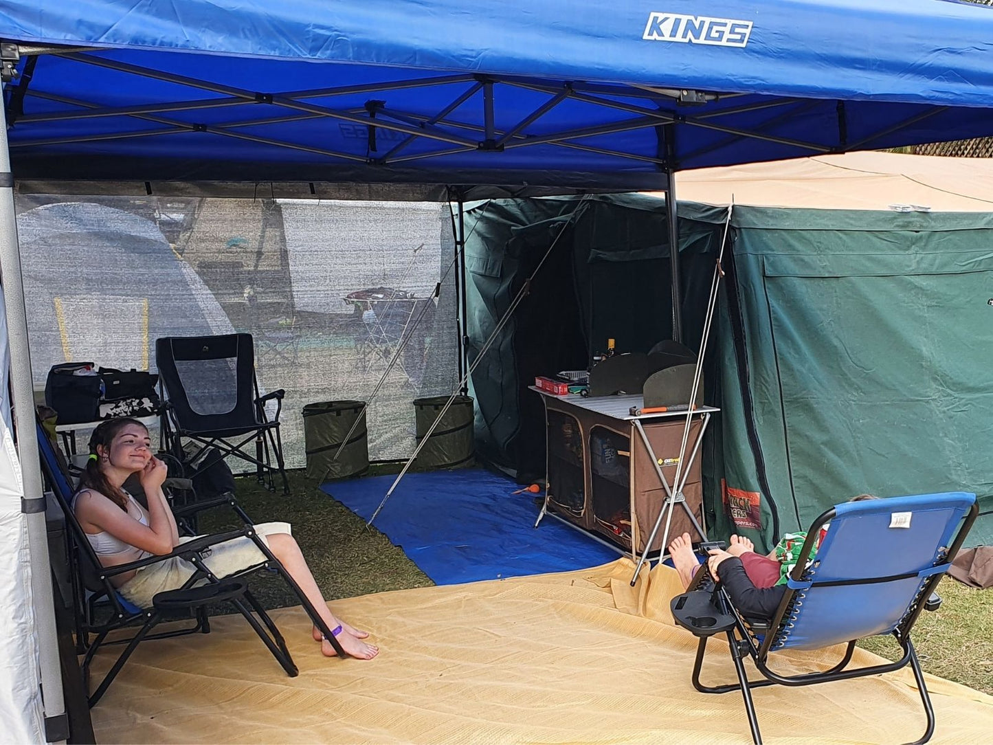 2.9m x 2m Cool Shade Privacy Screen