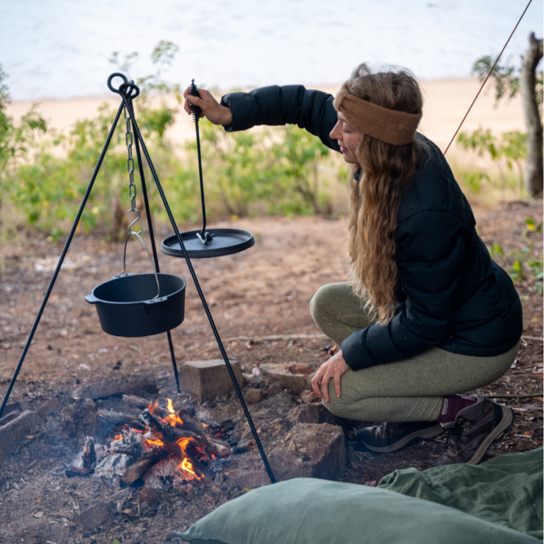 Dutch Oven Lid Lifter