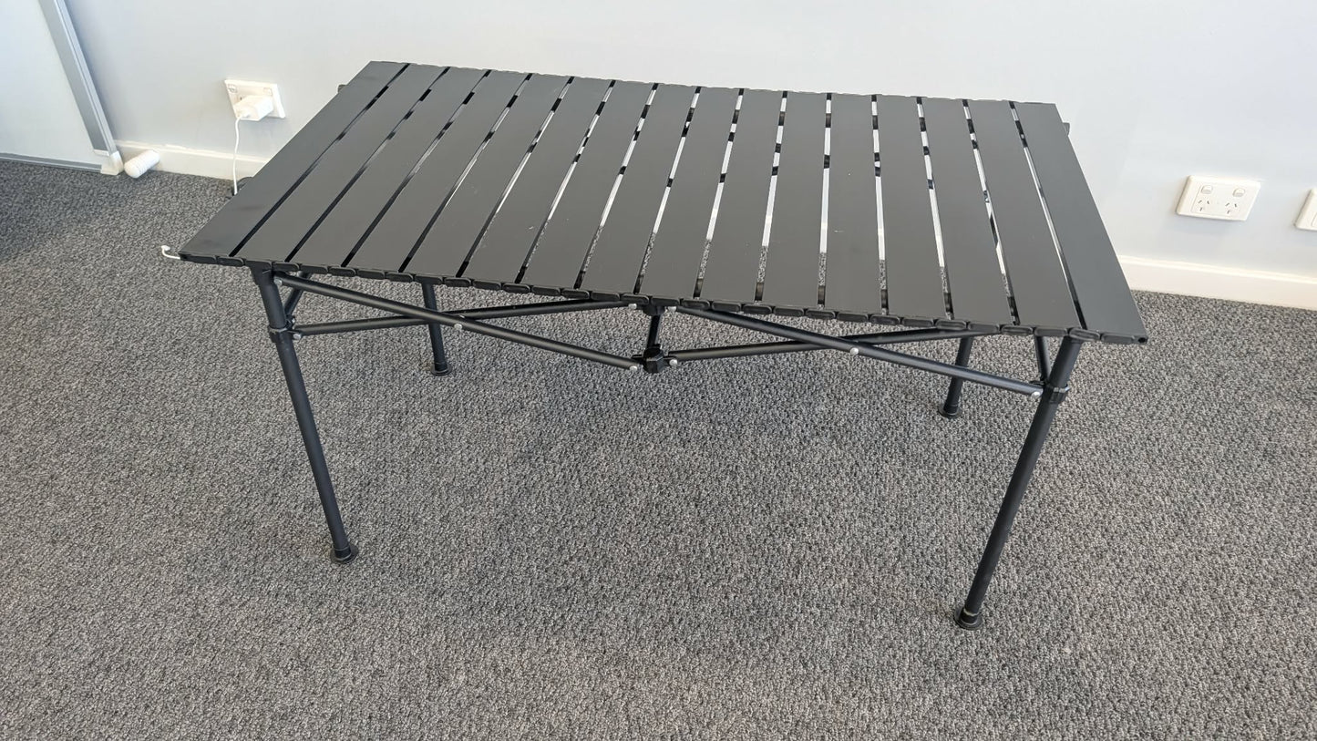 Camping Table Foldup 96cm x 53cm x 51cm - perfect coffee table